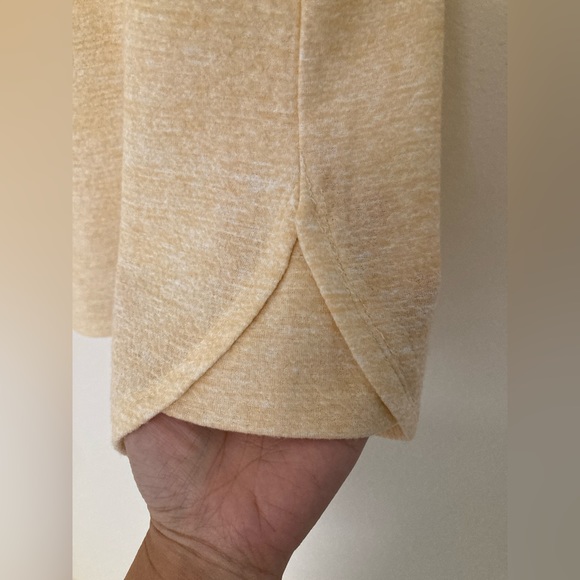 LuLaRoe Rachael V-Neck Zipper Sleeveless Top — yellow, black/gold zip, size XXS - Picture 7 of 8